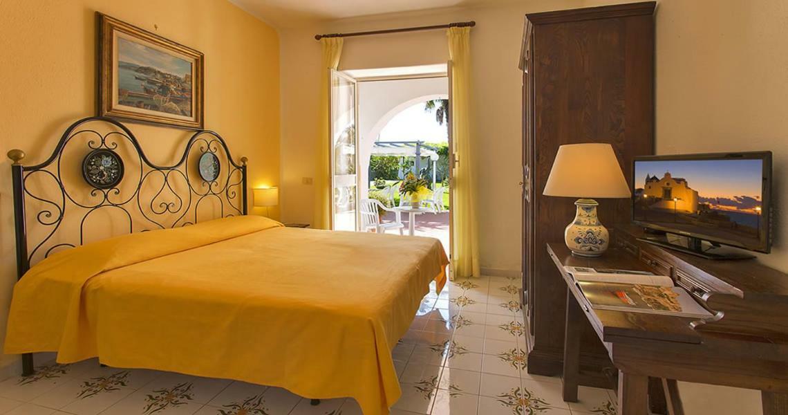 Hotel Belsole Forio  Exterior photo
